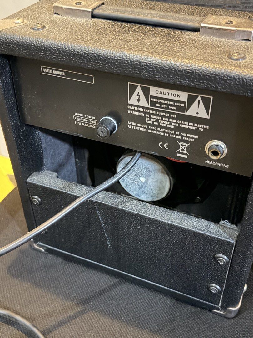 Aspire GA-10 Guitar Amplifier (Category: Musical Instruments) located in Manila. Submitted by truestar-9eec (Listing ID 1467327776, Image 3). Description: - Brand/Model: Aspire GA-10 Practice Guitar Amp - Condition: Clean, 100% working, great for home use - Controls: Volume, Gain, Treble, Middle, Bass, and Drive Select switch - Inputs & Outputs: Standard input jack and headphone output - Power: Built-in power cable (220-240V) - Design: Compact si
