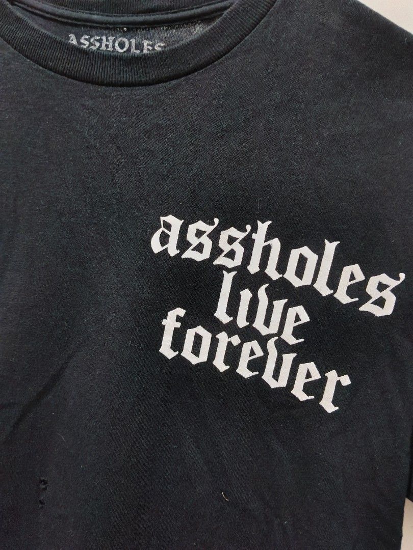 Assholes Live Forever Statement (Category: Tshirts & Polo Shirts ) located in Taguig. Submitted by thriftedminds (Listing ID 1467220032, Image 3). Description: Item: Assholes Live Forever (Statement Tee)🔥 ‎Size: Medium (Assholes Live Forever) ‎Width: 19 ‎Length: 27.5 ‎Condition: Excellent ‎Issue: Pinhole DM to purchase 📩.
