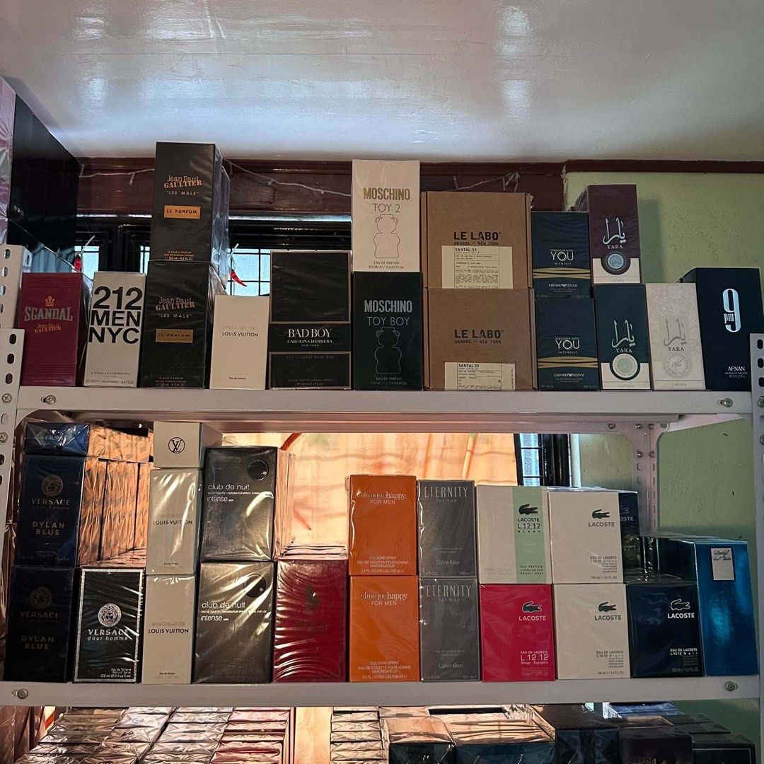 Assorted Designer and Niche Fragrances Bottles (Category: Fragrance & Deodorants) located in Manila. Submitted by silverlion_7d2d82 (Listing ID 1467335457, Image 2). Description: MEN PERFUME ₱ 700 each dupe/inspired fragrance lang po its made to smell very similar to a popular luxury or designer perfume po but its sold to a much lower price around 20%-30% manage expectations since prem copy an perfumes, if mataas expectations go for orig perfs..