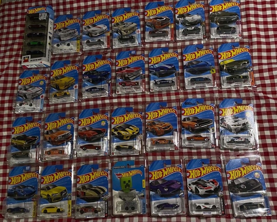 Assorted Hot Wheels Diecast Cars Collection (Category: Vehicle & Diecast Models) located in Manila. Submitted by morrriii (Listing ID 1467171703, Image 1). Description: - Massive Hot Wheels diecast collection - Selling as a complete set - Pm for more infos!.