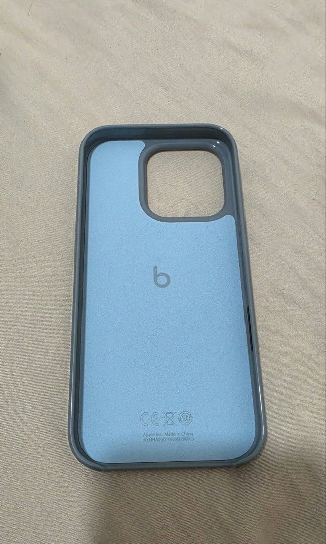 AUTHENTIC Beats iPhone 16 Pro Case with Magsafe (Category: Cases & Sleeves) located in Muntinlupa City. Submitted by milemerch (Listing ID 1467306742, Image 2). Description: Loc: Molino, Cavite.