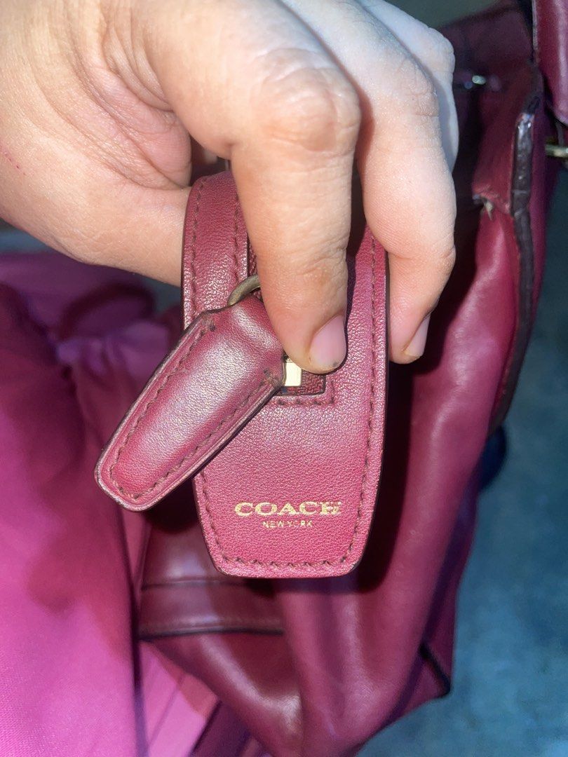 Vintage Coach Legacy Chelsea Carryall 2013 (Category: Luxury Bags & Wallets) located in Taguig. Submitted by rainhugo (Listing ID 1467286181, Image 3). Description: Authentic Coach Legacy Chelsea Carryall 2013 Near-Vintage Raspberry Condition: Fair (Exterior is in great shape and fully functional; interior needs minor cleaning) Description: Selling an authentic Coach Legacy Chelsea Carryall in the rich, near-vintage Raspberry colorway. Product De