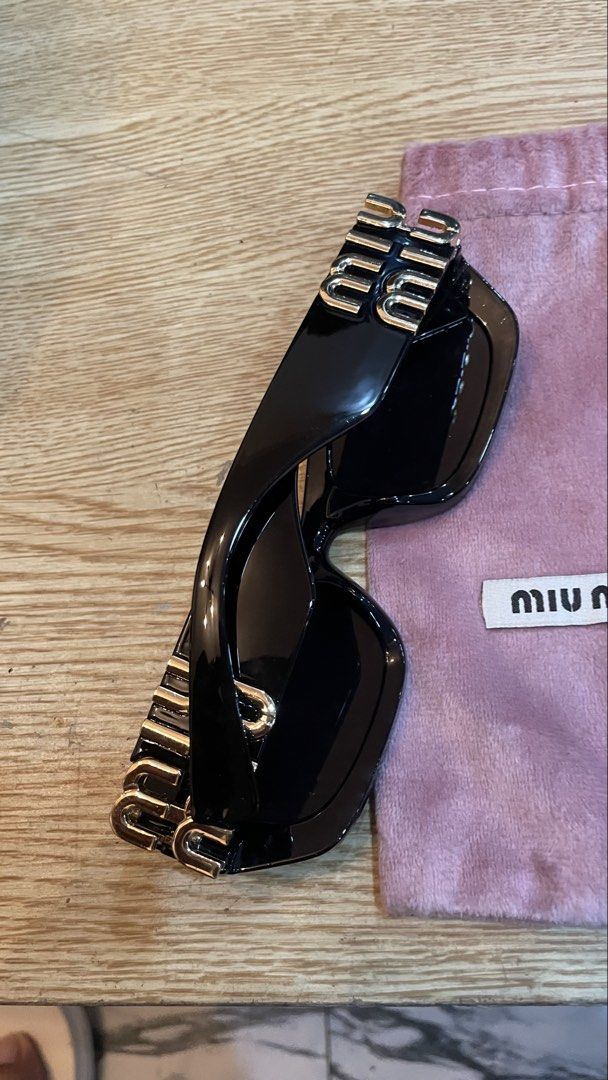 Authentic miu miu sunglass (Category: Luxury Accessories) located in Cavite. Submitted by ohmie23 (Listing ID 1467262310, Image 3). Description: Authentic miu miu sunglass.