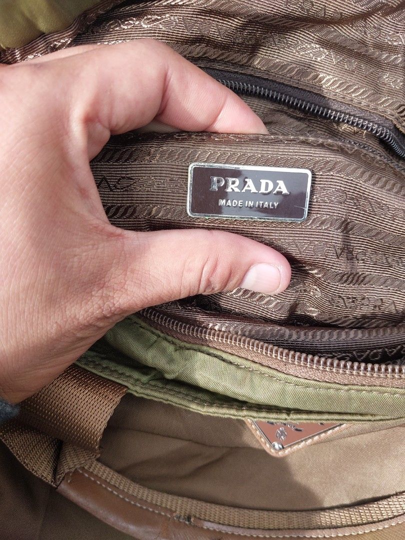 Authentic prada (Category: Sling Bags) located in Polomolok. Submitted by warmfire.3185dd (Listing ID 1467329238, Image 3). Description: .