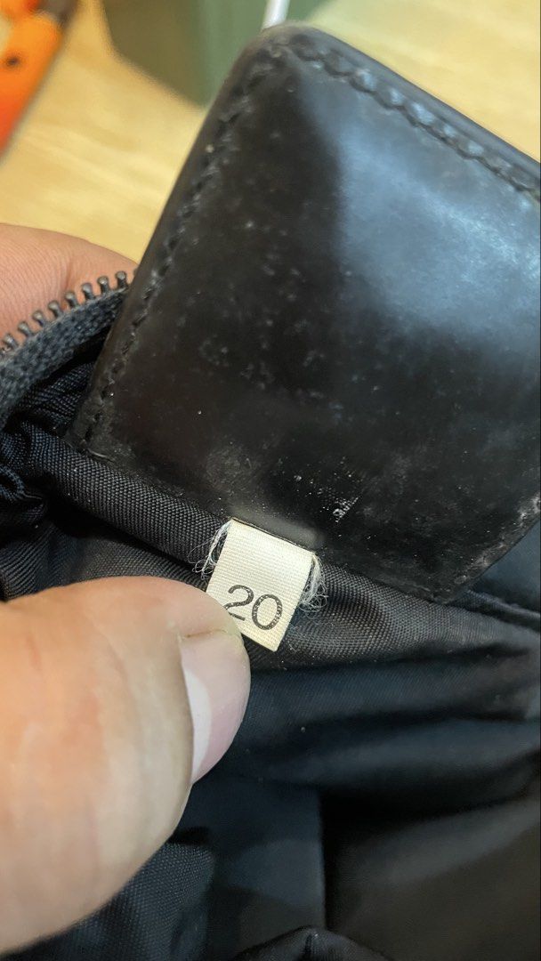 Authentic prada sling bag (Category: Luxury Bags & Wallets) located in Cavite. Submitted by ohmie23 (Listing ID 1467255731, Image 3). Description: Authentic prada sling bag.