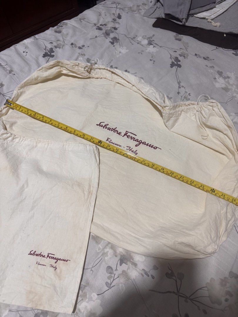 Authentic Salvatore Ferragamo Dust Bag Bundle (Handbag & Shoe/Accessory Pouch) (Category: Other Accessories) located in Tarlac. Submitted by itsri1988 (Listing ID 1467232569, Image 2). Description: Bundle Listing (Selling Both Together) Authentic Salvatore Ferragamo Dust Bag Bundle (Handbag & Shoe/Accessory Pouch) Price: ₱1,650 (Slightly Negotiable) Description: Selling a bundle of 100% authentic Salvatore Ferragamo cream canvas dust bags featuri