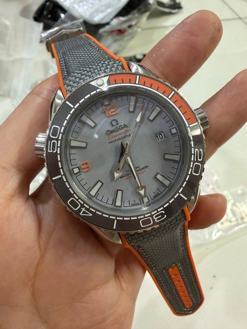Available‼️‼️‼️ automatic (Category: Men's Watches) located in Manila. Submitted by chellesshop (Listing ID 1467288344, Image 2). Description: .
