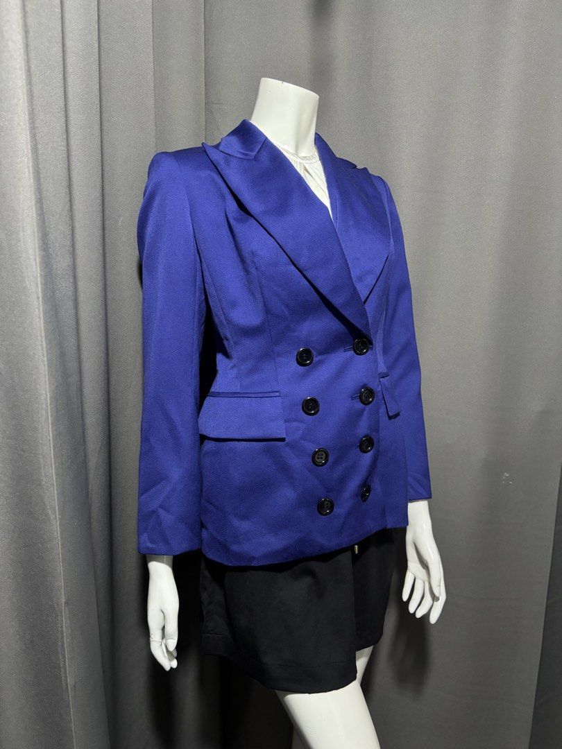 A/W 1985 Christian Dior Double Breasted Coat (Category: Coats, Jackets and Outerwear) located in Baguio. Submitted by thecollector2600 (Listing ID 1467271572, Image 3). Description: Pit to pit -17” Length26” .