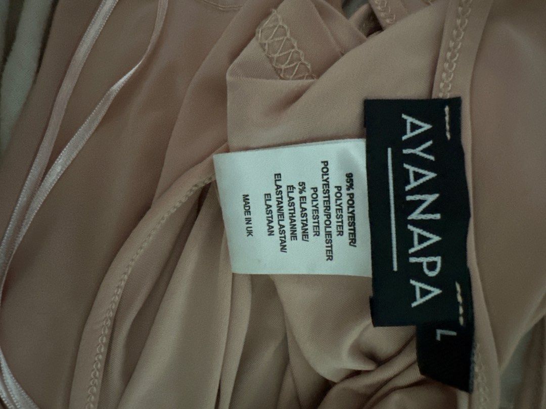 Ayanapa Backless Pink Halter Top (Category: Sleeveless) located in Makati City. Submitted by xo.thrifty (Listing ID 1467260665, Image 2). Description: .