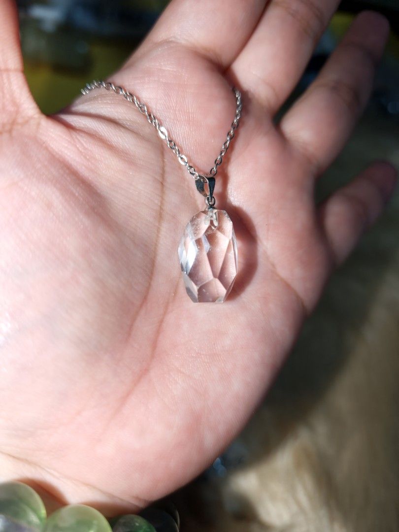 Azeztulite Pendant (Category: Necklaces) located in Quezon City. Submitted by piaoliangcollections.ph (Listing ID 1467252312, Image 3). Description: Have this rare piece for 3K. Azeztulite is a high-vibration trade name for pure quartz (SiO₂) often used in alternative healing and meditation practices. Spiritual Awakening: Stimulates the Third Eye, Crown, and higher chakras to heighten intuition, inner vision, and cosmic awareness. Meditation and 