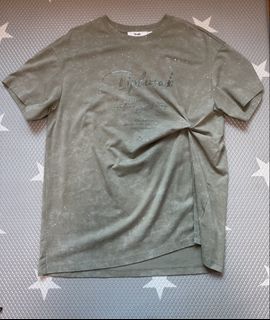 （分類：）位於 。 由 jpillow 提交（商品編號 1467262263，圖片 1）。簡介： 。