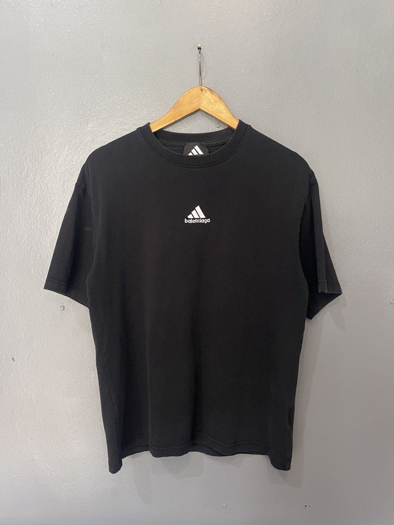 Balenciaga x adidas (Category: Strollers) located in Manila. Submitted by mine2ownit (Listing ID 1467302444, Image 1). Description: Collab by adidas and balenciaga.