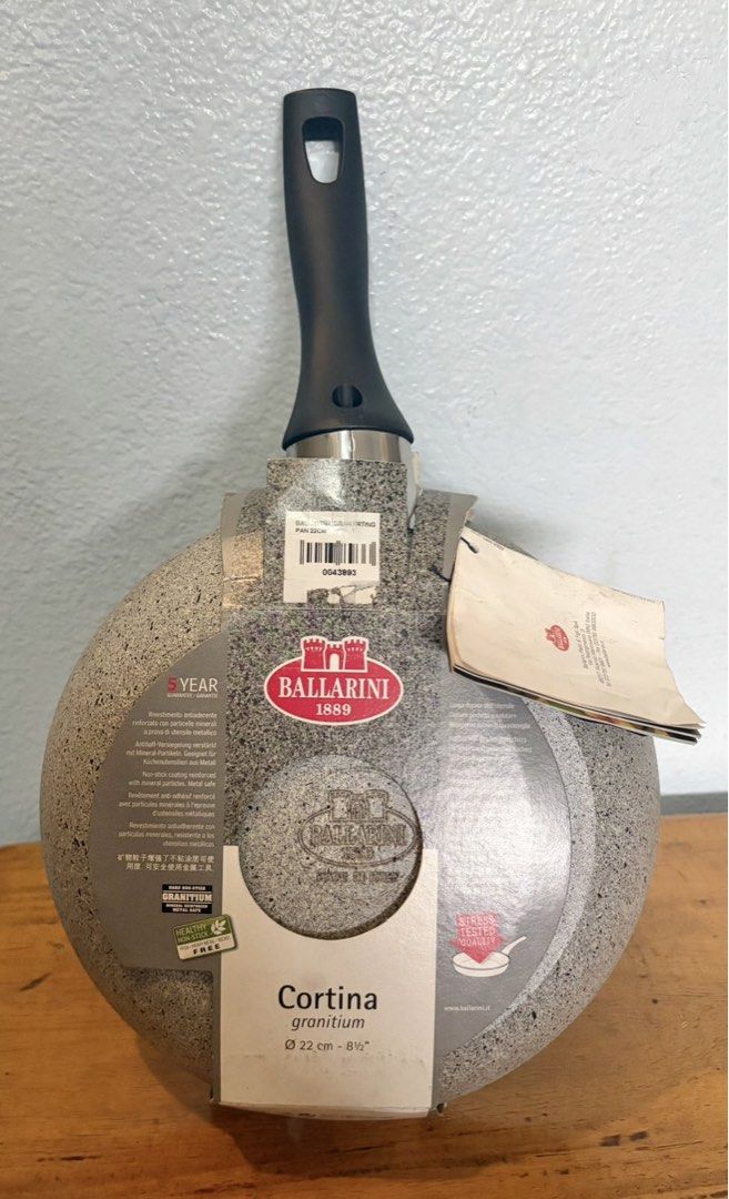 Ballarini Pan 22cm (Category: Cookware & Accessories) located in Quezon City. Submitted by gchua888 (Listing ID 1467169330, Image 2). Description: -Non stick coating reinforced with mineral particles. Metal safe. -Healthy non stick (PFOA, Heavy metal and Nickel free) Made in Italy Location: QC RFS: Decluttering Mode of payment: Gcash or BDO only No meetups. No bogus buyers and joy reservers. No cancellation of confirmed orders. No return, no exch