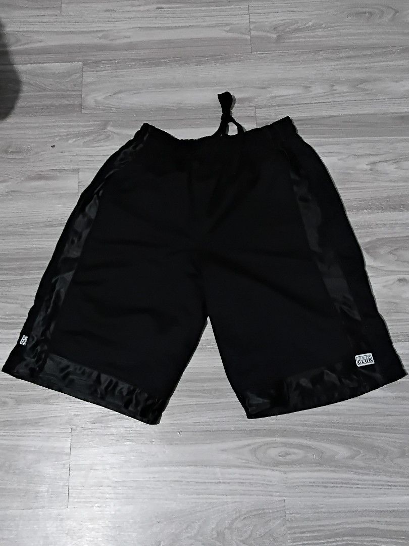 BALLER SHORT (Category: Shorts) located in Calasiao. Submitted by thriftkartel26 (Listing ID 1467357524, Image 1). Description: no issue brandnew but no hangtag.