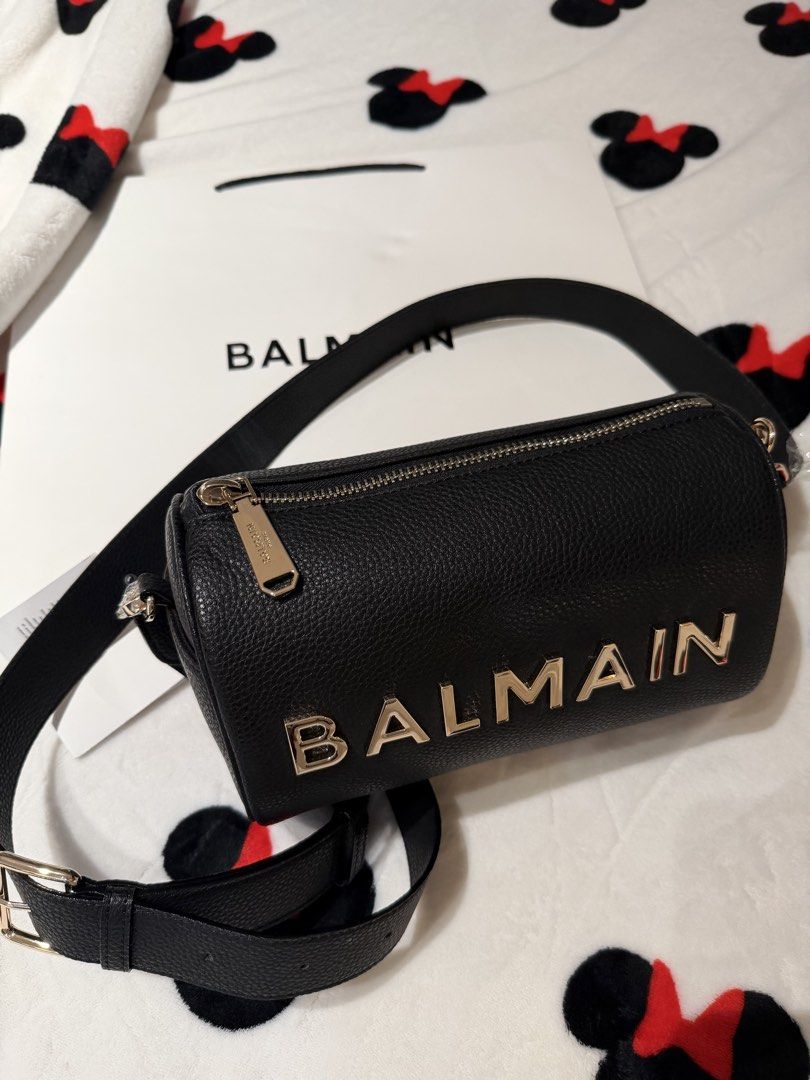 BALMAIN BAG- Brand New (Category: Cross-body Bags) located in Makati City. Submitted by lambogirl (Listing ID 1467184118, Image 1). Description: ✔️Brand new- comes complete ✔️Free shipping or pick up (Makati) ✔️SRP-69K (80% off).