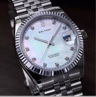 (Category: ) located in . Submitted by z-watches (Listing ID 1467220741, Image 1). Description: .