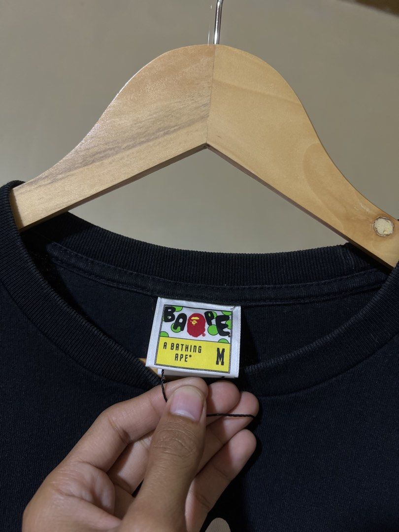 BAPE x BEAR BRICK (Category: Tshirts & Polo Shirts ) located in San Jose. Submitted by alfredsmprs (Listing ID 1467319063, Image 2). Description: ▪️Dimes: 20x27 ▪️Excellent Condition ▪️Color Rate: 9.5/10 ▪️Super Few Lines(see last pic) ✅Authentic .