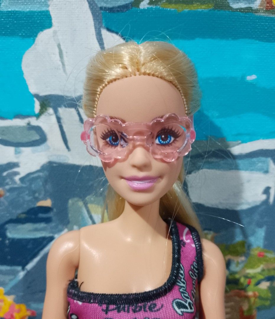 Barbie doll with interchangeable sunglasses accessories (Category: Kids Toys) located in San Jose del Monte. Submitted by philippines_11hello (Listing ID 1467210293, Image 2). Description: - Barbie fashion doll sunglasses (doll not included l) MOP: Gcash or cash MOD: Pwedeng ipalalomove or meet-up within Francisco home 1 area only..