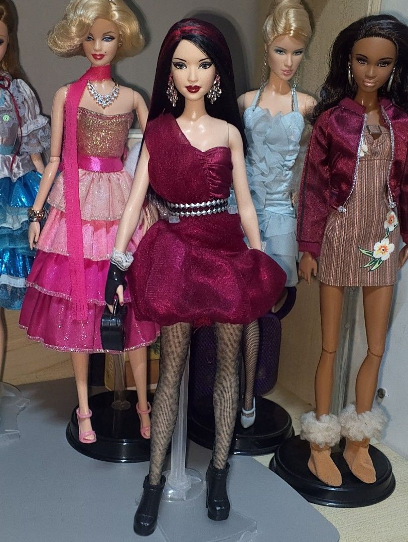 Barbie Stardoll Red Fallen Angel Doll (Category: Kids Toys) located in Batangas. Submitted by hyukabeloved (Listing ID 1466764720, Image 2). Description: .