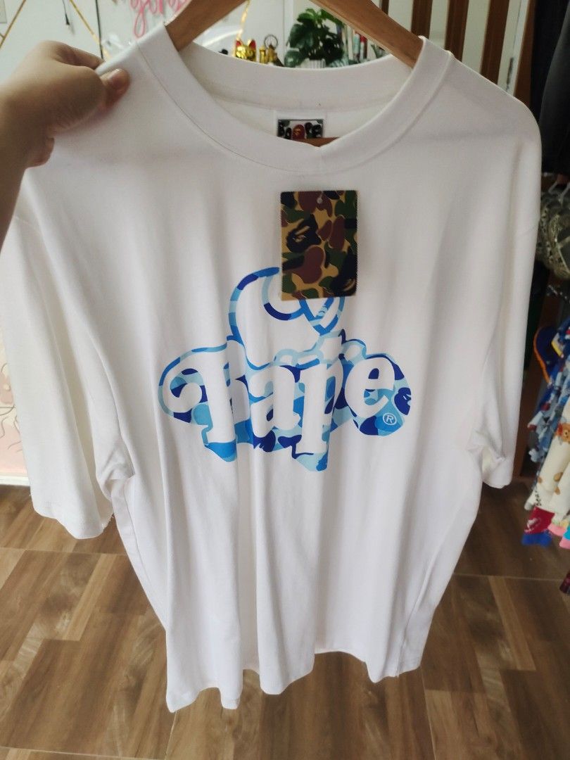 Bathing Ape mens shirt (Category: Tshirts & Polo Shirts ) located in Aliaga. Submitted by kmapparel (Listing ID 1467260321, Image 1). Description: .