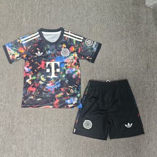 (Category: ) located in . Submitted by msia_football_jersey (Listing ID 1467200838, Image 1). Description: .