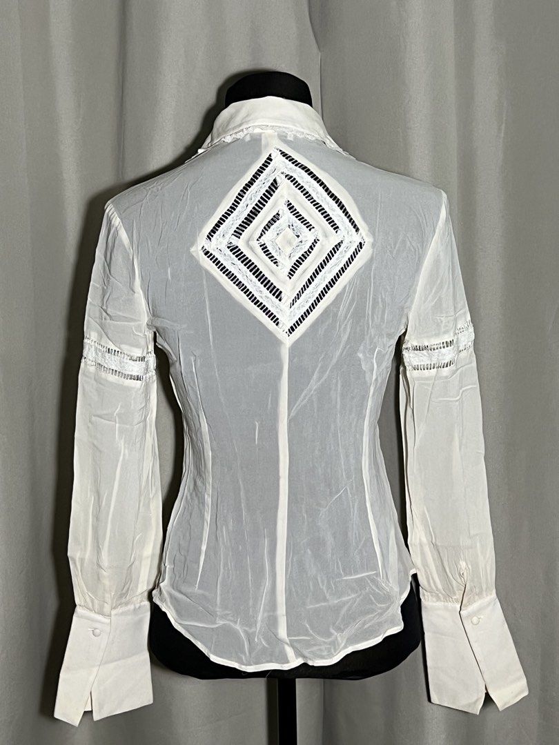 Bebe long sleeve sheer button down (Category: Blouses) located in Las Pinas. Submitted by jilanah (Listing ID 1467347037, Image 2). Description: .