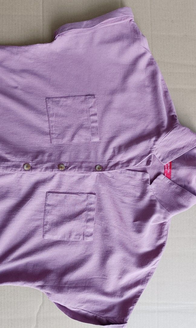 Bench Purple Loose Fit Buttoned Blouse (Category: Blouses) located in Bacoor. Submitted by nineties_kid (Listing ID 1467322084, Image 3). Description: >===> Bench Purple Loose Fit Buttoned Blouse Size: XL Shoulder width: 23 inches Sleeve length: 10.5 inches Blouse width: 24 inches Blouse length: 22.5 inches _________________________ -Modes Of Delivery: J&T/Lalamove/ LBC (Cash on Pick-up/COD) -Meet-up (Bacoor Cavite Area/Mandaluyong-Shaw,Hulo,Maka