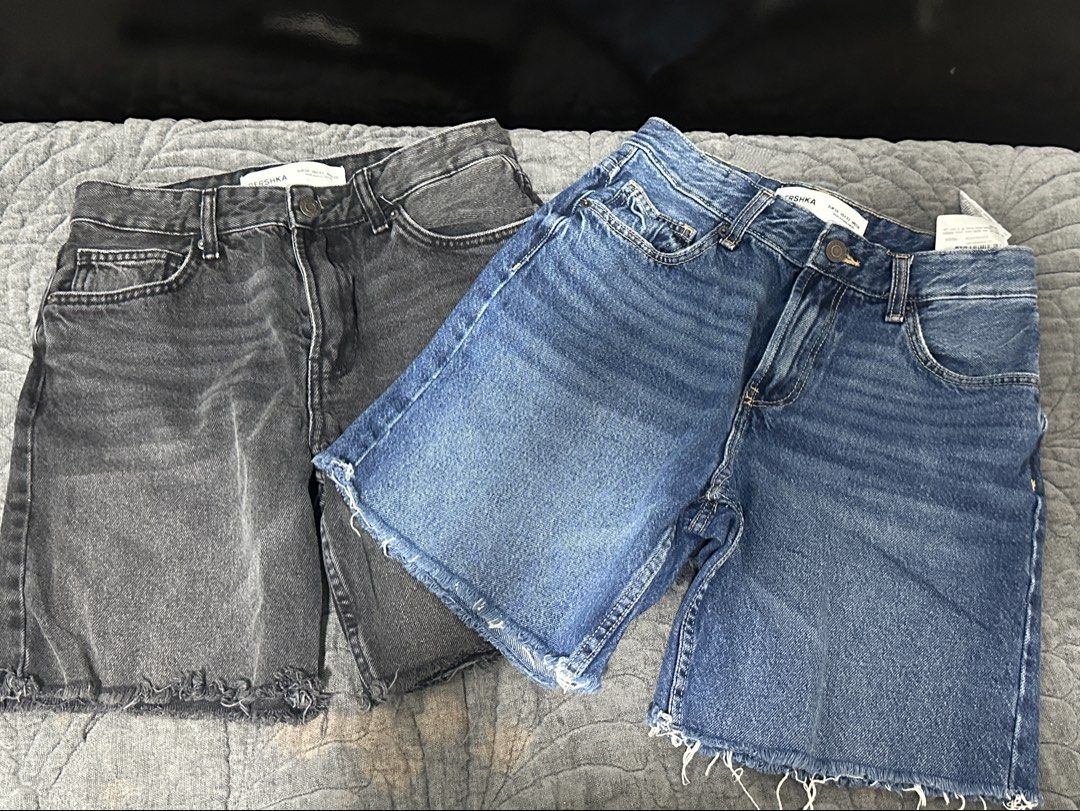 Bershka Shorts in Blue & Black (Category: Shorts) located in Quezon City. Submitted by lexascloset_ (Listing ID 1467228772, Image 1). Description: 280 each but 500 if u buy both! .
