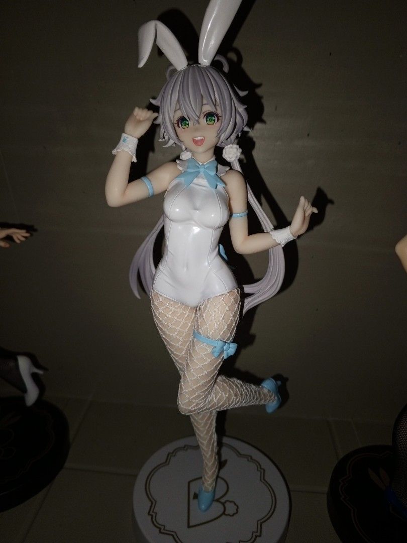 Bicute Bunny white (Category: Figurines & Statues) located in Lucena. Submitted by eternaliridescentfrost (Listing ID 1467272074, Image 1). Description: .