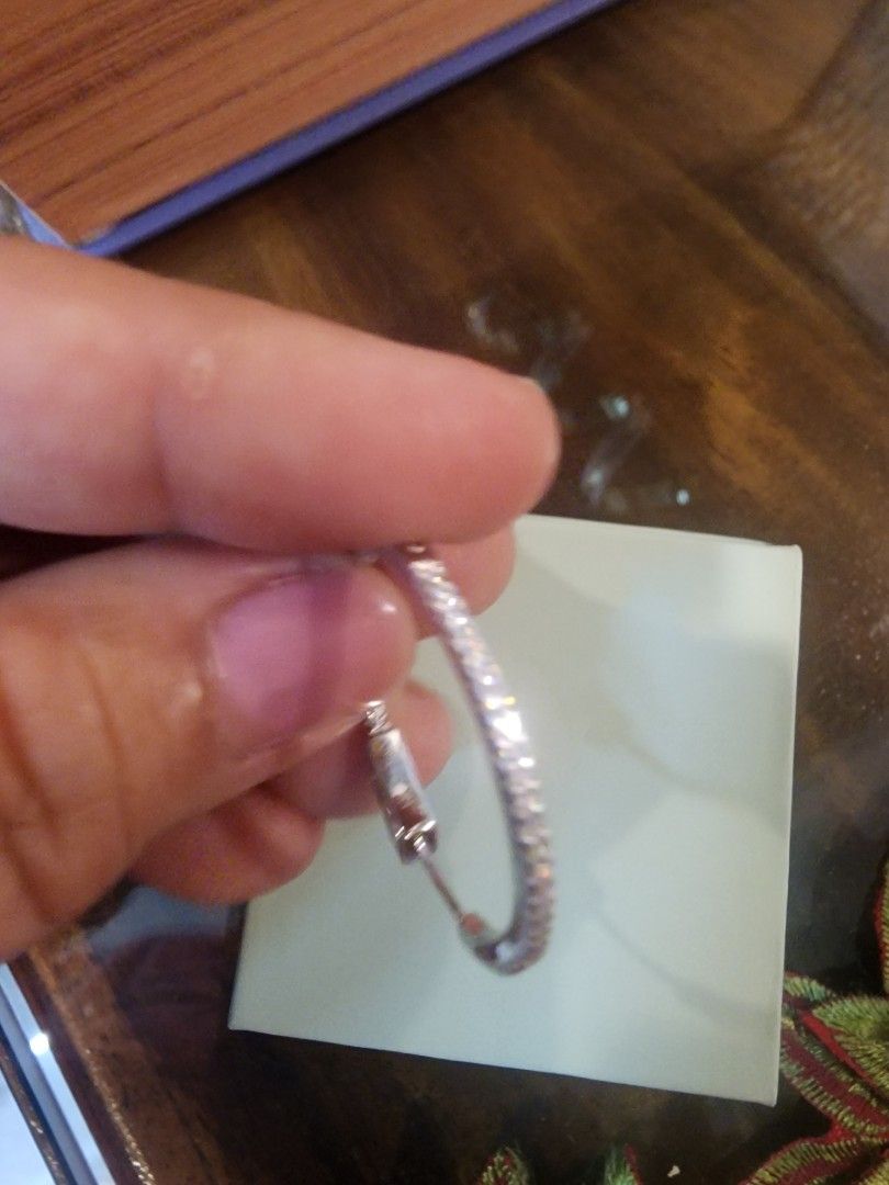 Big loop moissanite earrings *925 silver (Category: Earrings) located in Manila. Submitted by chrinathalie (Listing ID 1467244657, Image 2). Description: U.S GRADE MOISSANITE 925 REAL SILVER.