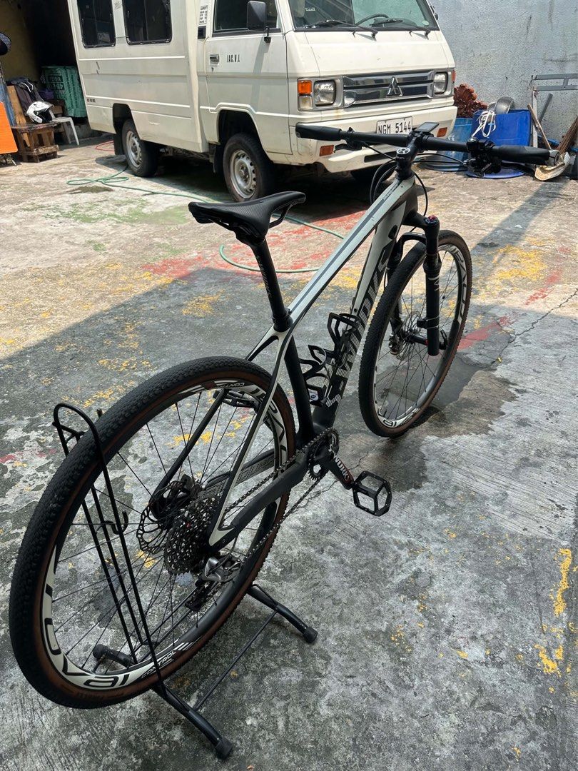 Bike sworks stumpjumper (Category: Bicycles) located in Manila. Submitted by chrmnmllxx06 (Listing ID 1467213696, Image 3). Description: .