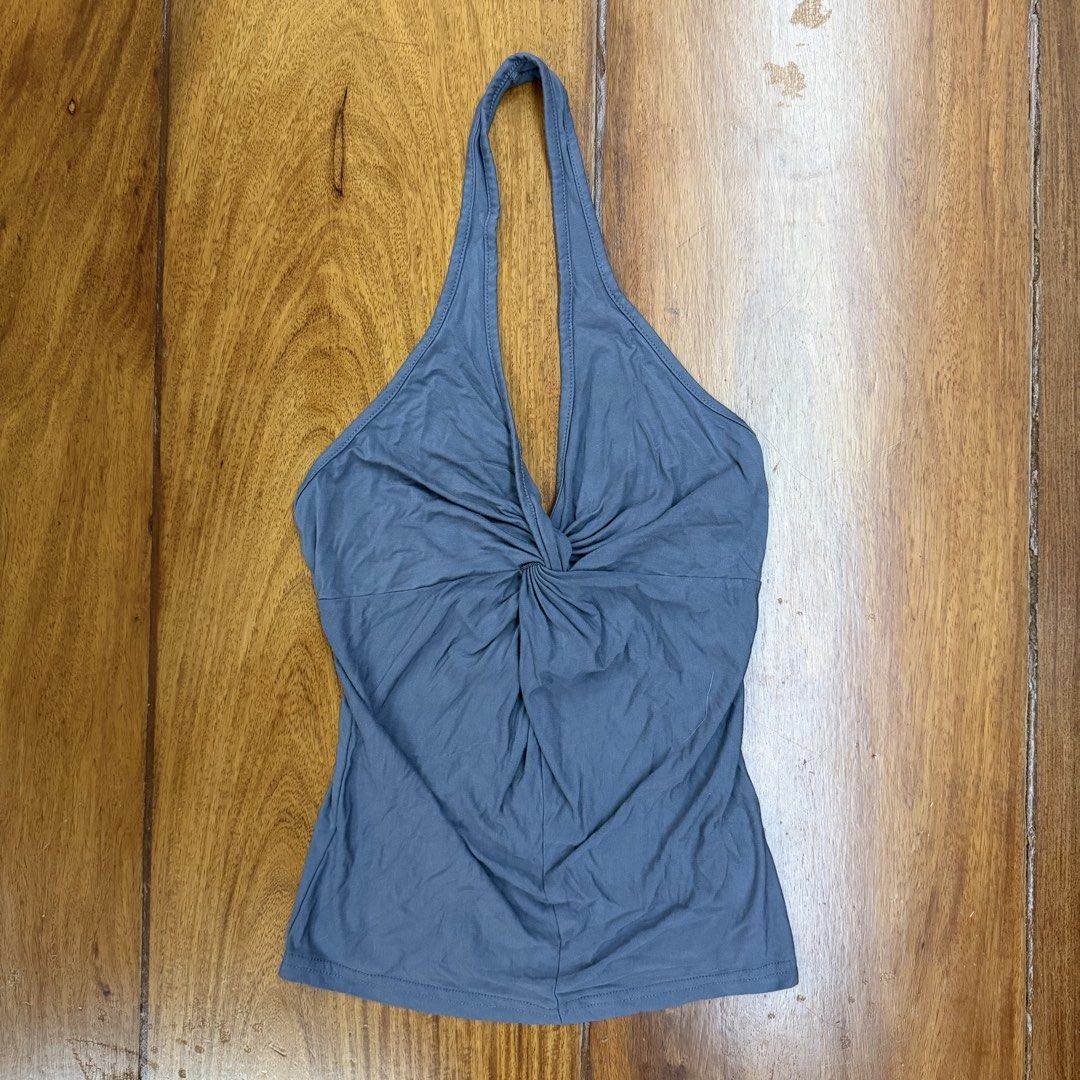 BKK Top (Category: Sleeveless) located in Muntinlupa City. Submitted by myrandomthingz (Listing ID 1467353456, Image 1). Description: .
