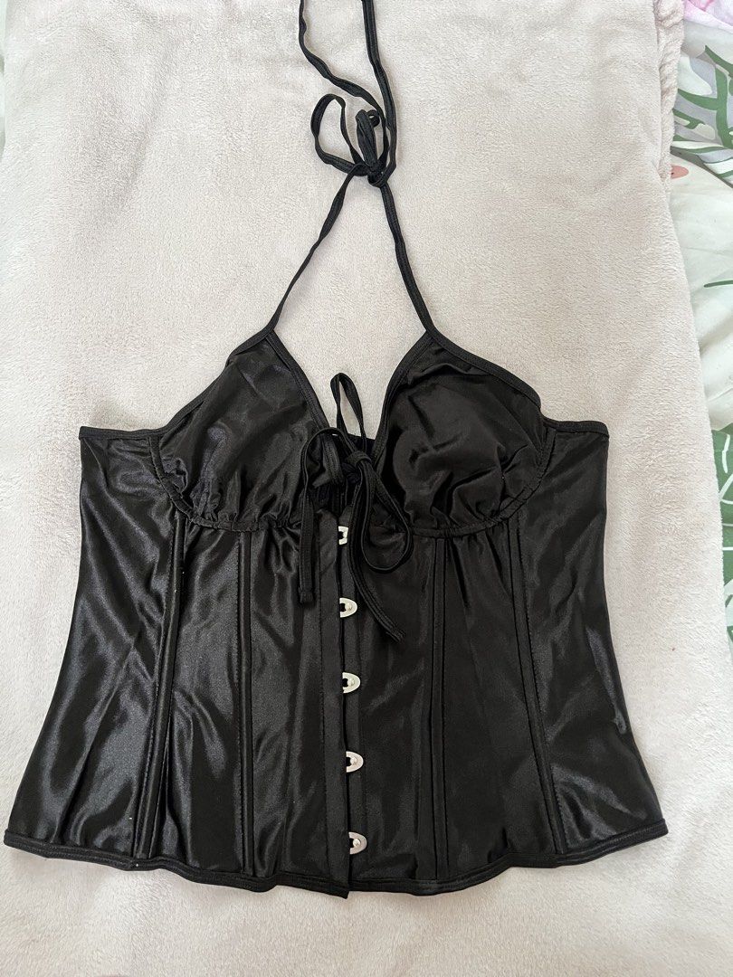 Black corset top (Category: Others Tops) located in Quezon City. Submitted by decluttermeee (Listing ID 1467260172, Image 1). Description: Danielle guizio inspired corset top Best fit 36-38 bust & medium frame Rfs: too loose on me.