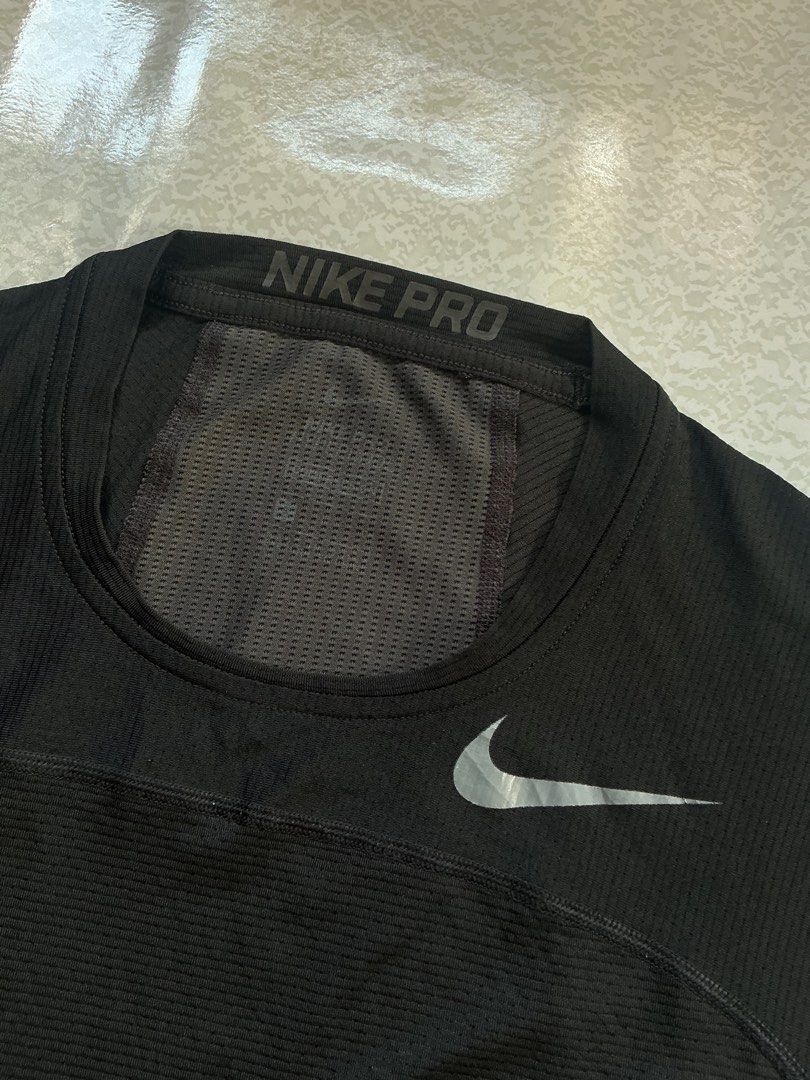 Black Nike Pro Compression Shirt (Category: Activewear) located in Binan City. Submitted by findnavi (Listing ID 1467206738, Image 3). Description: Small Good Condition 9/10 Color Rate Pinhole Color may vary due to lighting.
