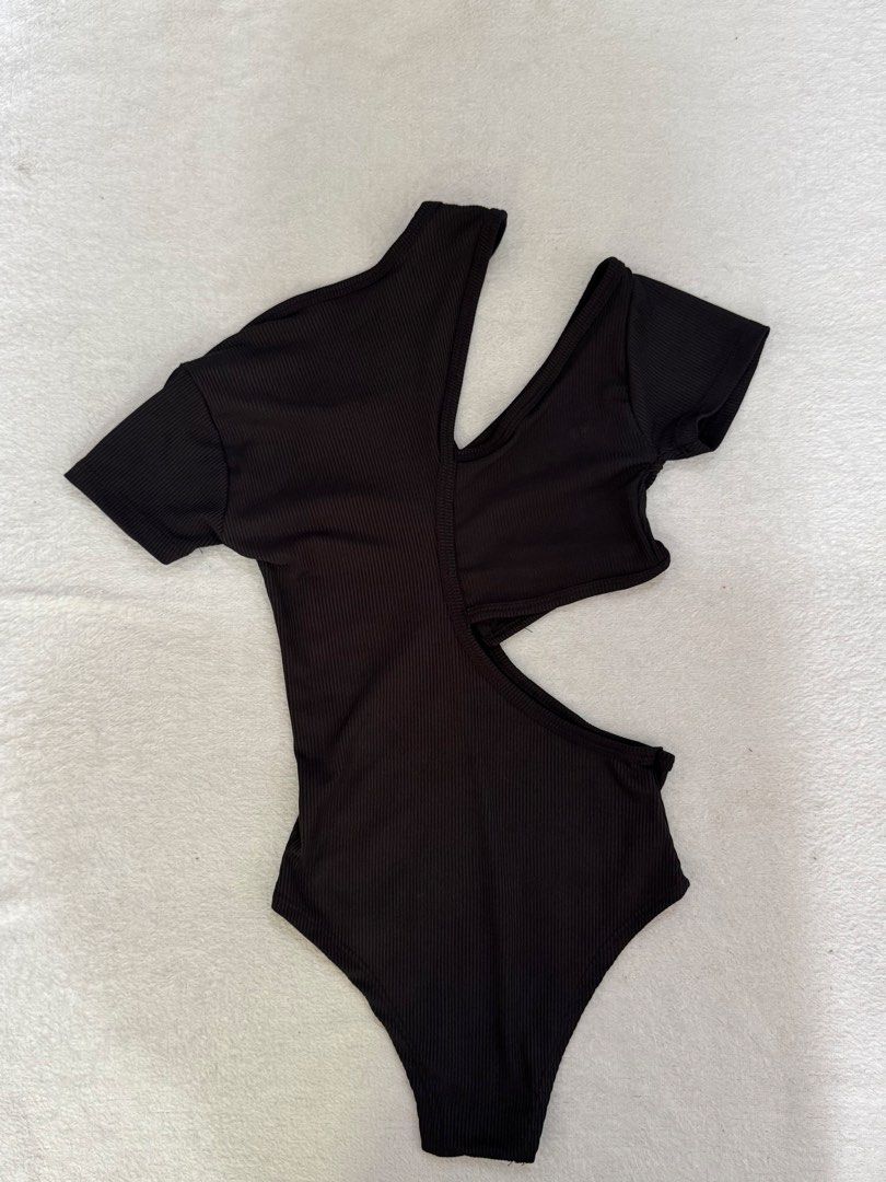 Black one piece small to medium knitted color black (Category: Bikinis & Swimsuits) located in Dasmarinas. Submitted by ennahsthriftcollection (Listing ID 1467270675, Image 2). Description: Decluttering .