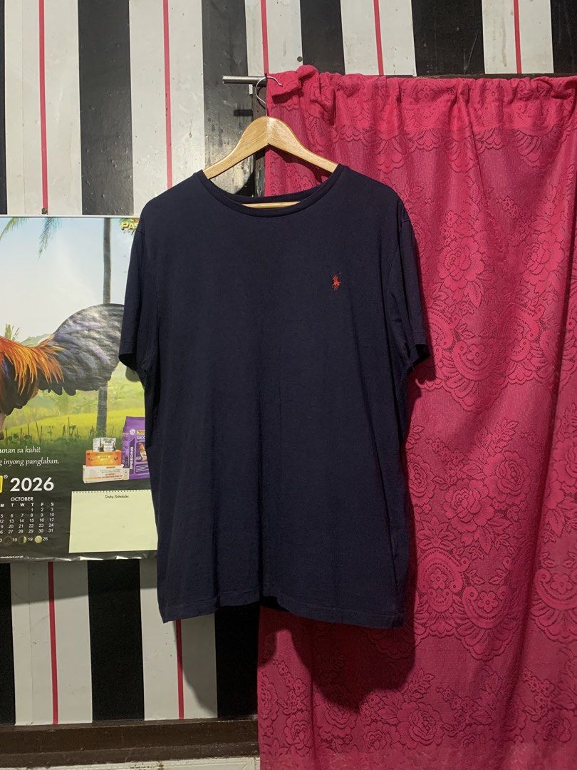 Black Ralph Lauren T-shirt (Category: Tshirts & Polo Shirts ) located in Iligan City. Submitted by kierrehv (Listing ID 1467344449, Image 2). Description: Black Ralph Lauren T-shirt 8.8/10 cr 24x29 No issues .