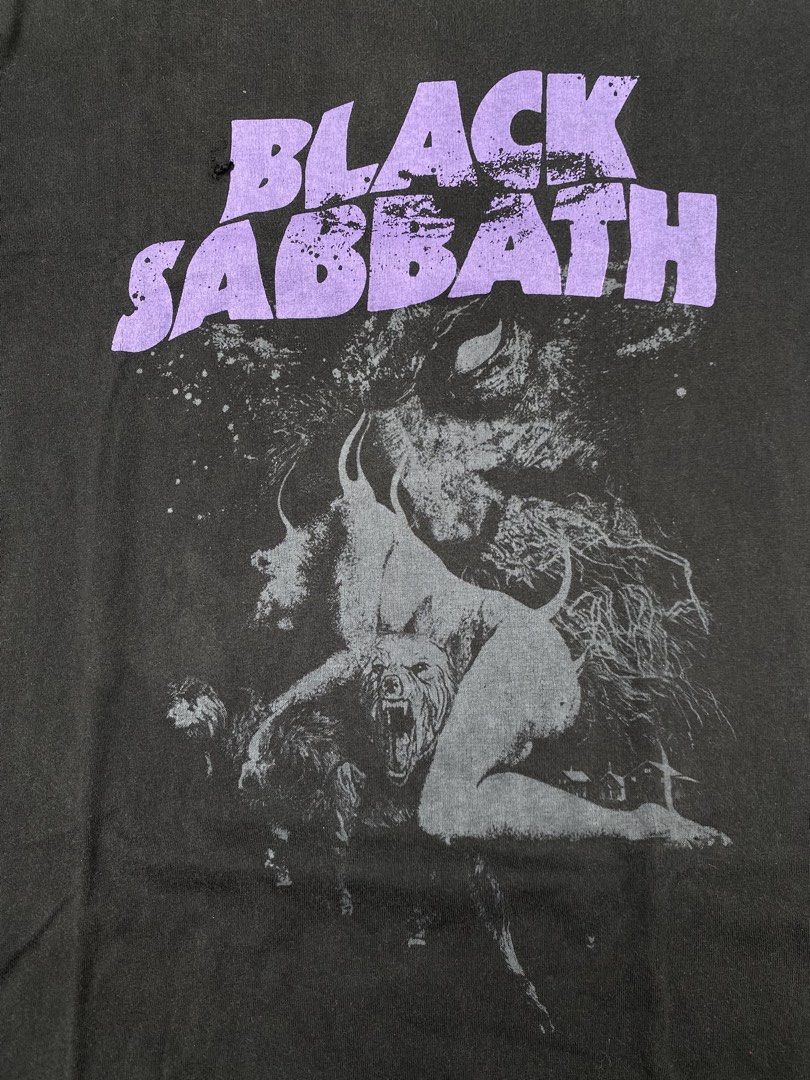 BLACK SABBATH (Category: Tshirts & Polo Shirts ) located in Manila. Submitted by thrift_neo (Listing ID 1467297228, Image 3). Description: BLACK SABBATH #OVDY tag Size L on tag Dimes 23x30 Good condition Issue:hole,pinhole.