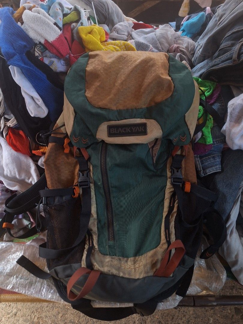 Black Yak Sense 32 Backpack Green Brown (Category: Backpacks) located in Bago City. Submitted by thriftgarments0121 (Listing ID 1467358066, Image 1). Description: - Brand/Model: Black Yak Sense 32 Outdoor Backpack - Colorway: Stylish green and brown - Comfort: Breathable mesh back padding and fully adjustable straps - Storage: Multiple secure compartments for easy organization - Durability: Sturdy, heavy-duty buckles - Best For: Hiking, camping, 