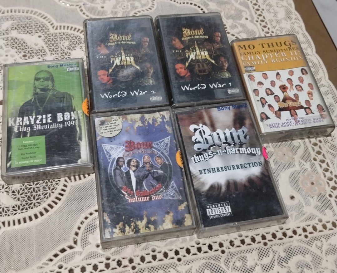 bonethugs cassete set vintage collection (Category: Music Scores) located in Manila. Submitted by cruzivanpatrick (Listing ID 1467233358, Image 1). Description: bonethugs vintage collection with free cassete case set only tested all working pm meet up sm san lazaro or sm grand central for checking deliver kayo mag book g cash shipping payment first thanks.