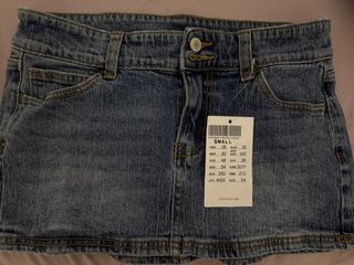 （分類：）位於 。 由 swewww 提交（商品編號 1467277441，圖片 1）。簡介： 。