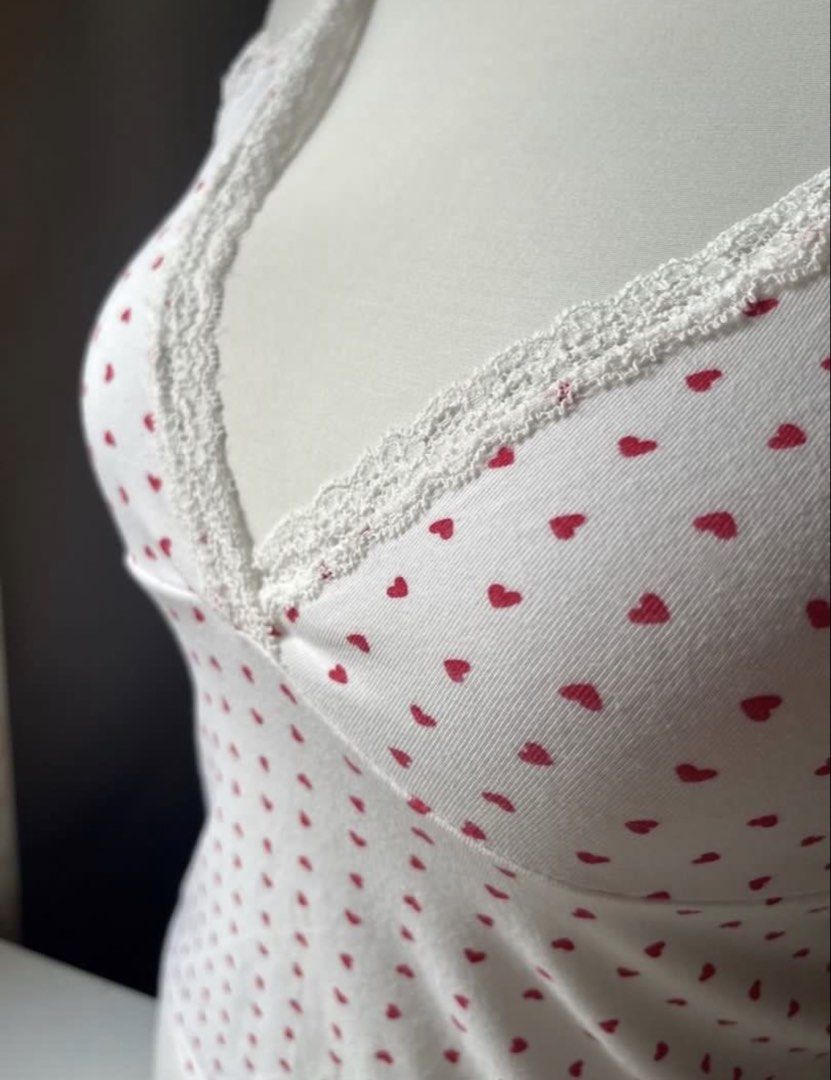 Brandy Melville Amara heart lace rare (Category: Sleeveless) located in Manila. Submitted by ilyhana444 (Listing ID 1467329580, Image 2). Description: Gcash Payment Payment first no COD Lalamove or GoGoExpress delivery delivery fee must be shouldered by buyer. No Last Price No reservation .