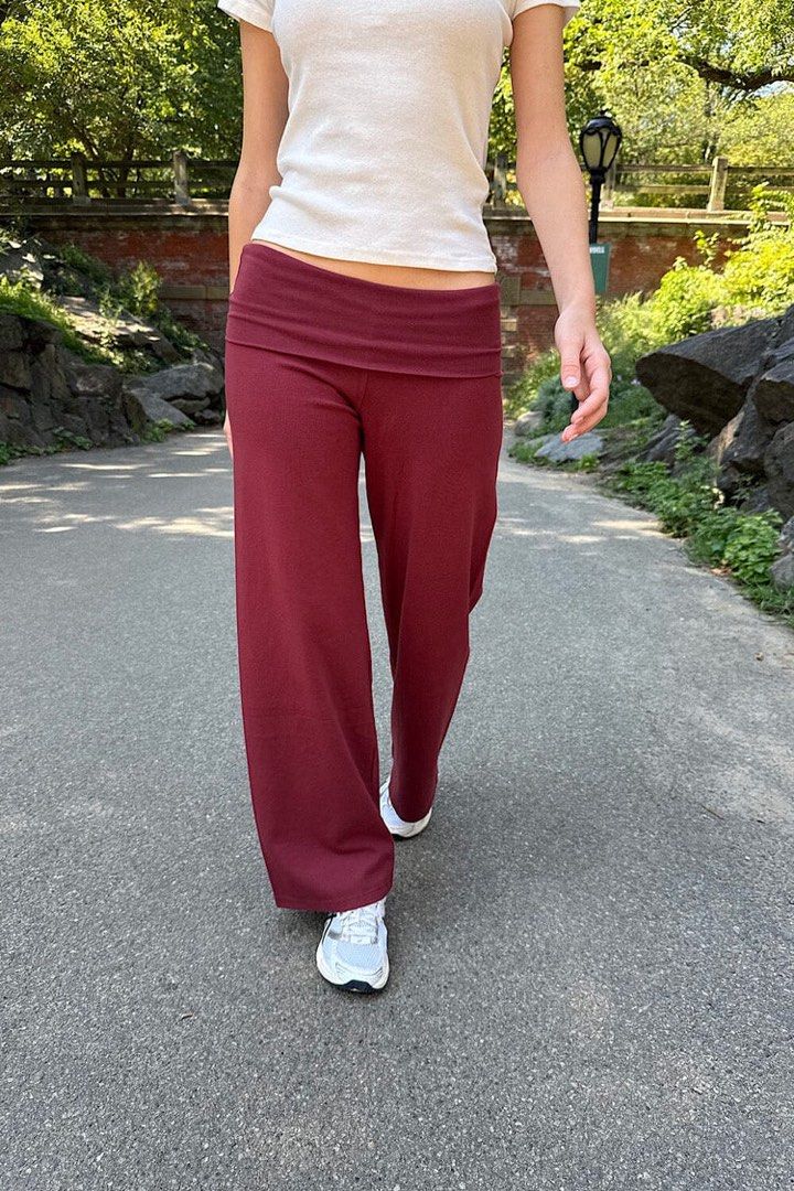 Brandy Melville Priscilla Pants Maroon (Category: Other Bottoms) located in Quezon City. Submitted by elaine.p25 (Listing ID 1467247483, Image 1). Description: onhand bought from tokyo.
