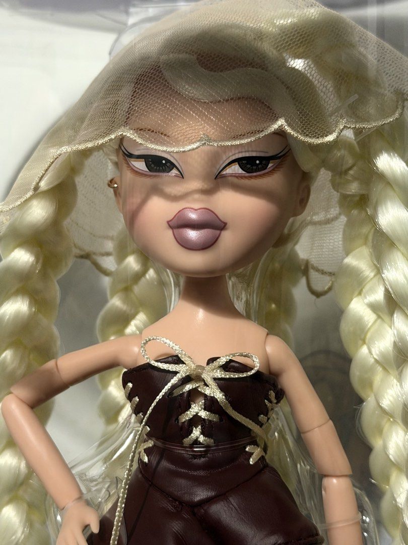 Bratz Bratzaversary Jade (Category: Kids Toys) located in Cebu City. Submitted by perci_jackson13 (Listing ID 1467270167, Image 2). Description: Can give LP for sure buyer! ✨🙏🏻 .