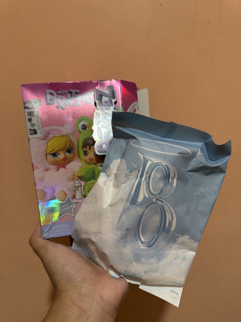 Bratziez Blind Box - Cloe (Category: Plushies & Soft Toys) located in Las Pinas. Submitted by fromlolita (Listing ID 1467290853, Image 2). Description: Unboxed For Cloe Lovers!!! Got her twice so im selling this one! .