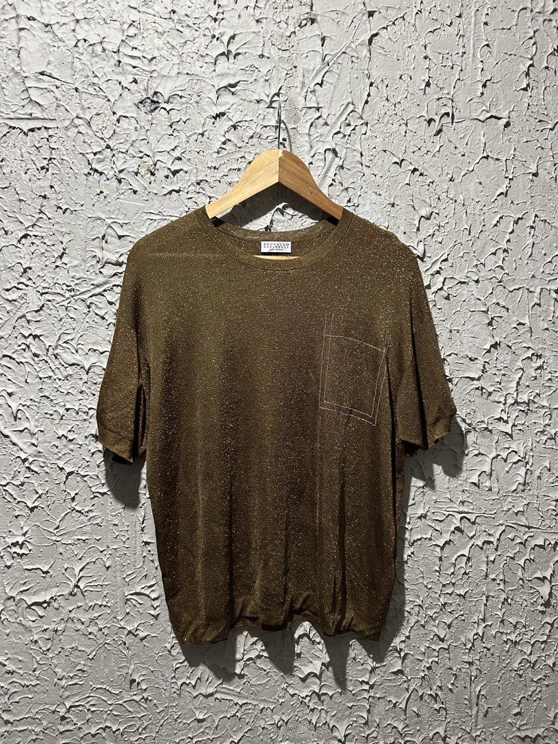 brunello cucinelli (Category: Shirts) located in Naga. Submitted by babyneptune (Listing ID 1467169562, Image 1). Description: verrygood condition no issue size large.
