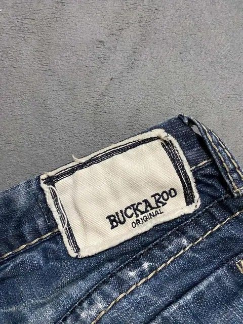 Buckaroo jeans (Category: Jeans) located in Talisay. Submitted by vokerzxc (Listing ID 1467298698, Image 3). Description: Good condition Issue: Helldrag Complete tags Waist: 30 Length: 42 Leg opening: 8.
