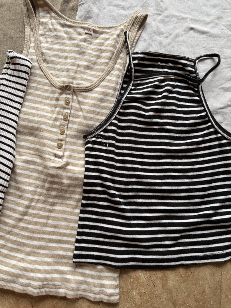 [BUNDLE SALE] Women’s Assorted Sleeveless Bundle, Reg (Category: Sleeveless) located in Quezon City. Submitted by tidyup.lara (Listing ID 1467318431, Image 2). Description: *give away price, no further inquiries Buy all in photo for PHP 100 Best fits XS-S frames Individual photos and descriptions posted in our page Brand/s: Top Dressing General condition 7/10: signs of use, otherwise okay.