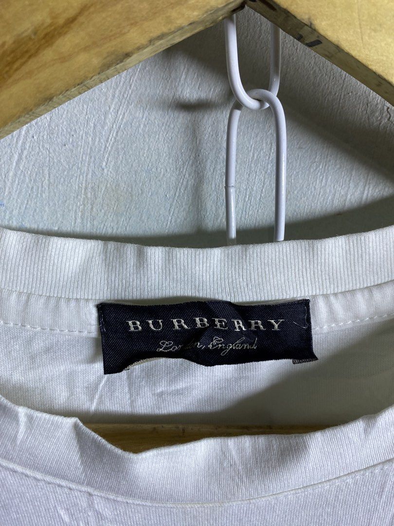Burberry (Category: Luxury Apparel) located in Tacurong. Submitted by jayve_ukaysell (Listing ID 1467345727, Image 3). Description: Burberry 𝐒𝐈𝐙𝐄: MEDIUM 𝐂𝐎𝐋𝐎𝐑 𝐑𝐀𝐓𝐄 :9.5/10 𝐃𝐈𝐌𝐄𝐒:20x24.5 𝐂𝐎𝐍𝐃𝐈𝐓𝐈𝐎𝐍: Asnew 𝐈𝐒𝐒𝐔𝐄: ❌ 𝐌𝐈𝐍𝐄:500 (AUTOMATIC YOURS).