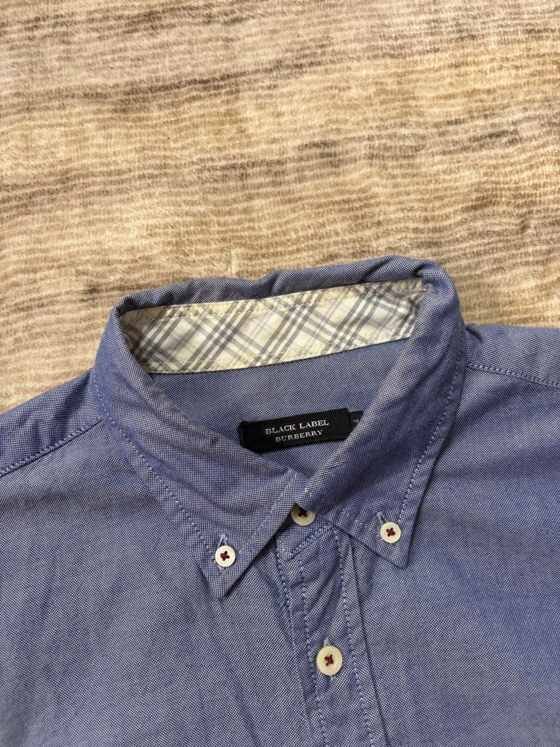 Burberry Black Label Light Blue Longsleeves (Category: Formal Shirts) located in Antipolo. Submitted by thearchivesproject (Listing ID 1467251831, Image 3). Description: 22.5 width 28.5 length.