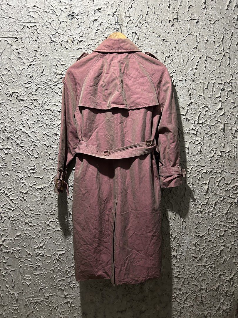 burberry double breasted coat (Category: Luxury Apparel) located in Naga. Submitted by babyneptune (Listing ID 1467169362, Image 2). Description: issue missing - isang butones.